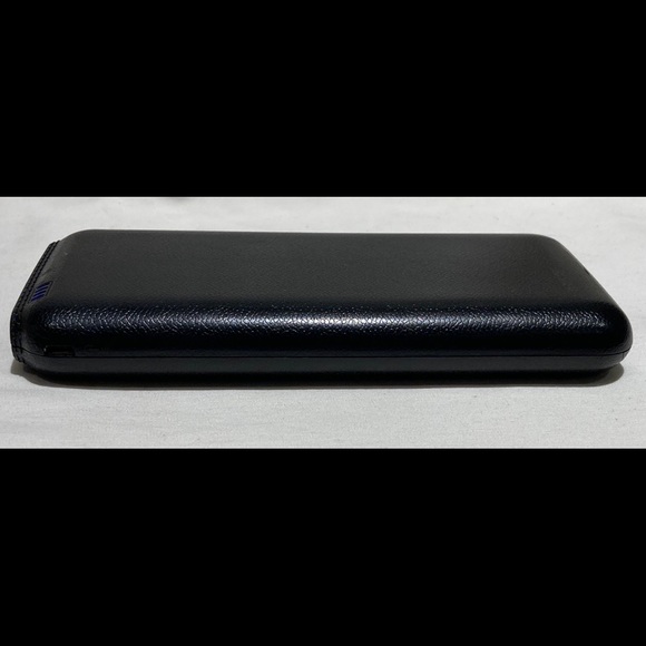 Rayovac Powerbank/Portable Charger 16000 mAh PS95BK - Picture 4 of 9